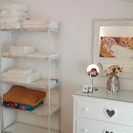 Buddhalounge Apartment *