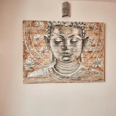 Apartment Buddhalounge